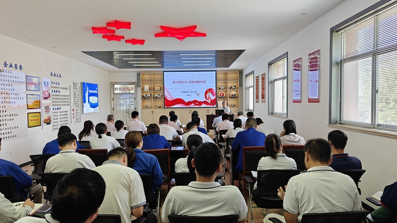 崔志剛到乳業公司講專題黨課